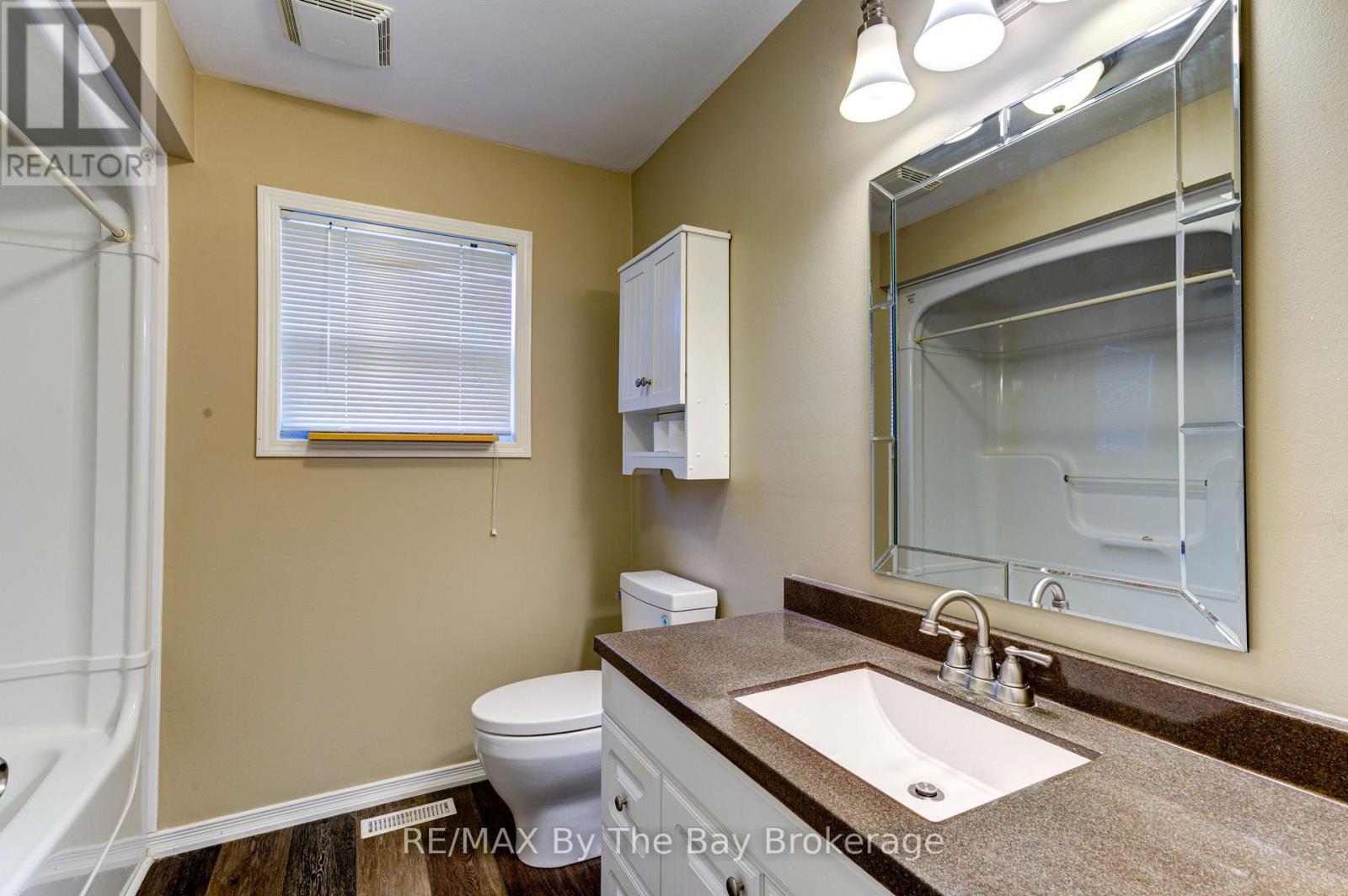 45 Indiana Avenue, Wasaga Beach, Ontario  L9Z 3A8 - Photo 20 - S12554862