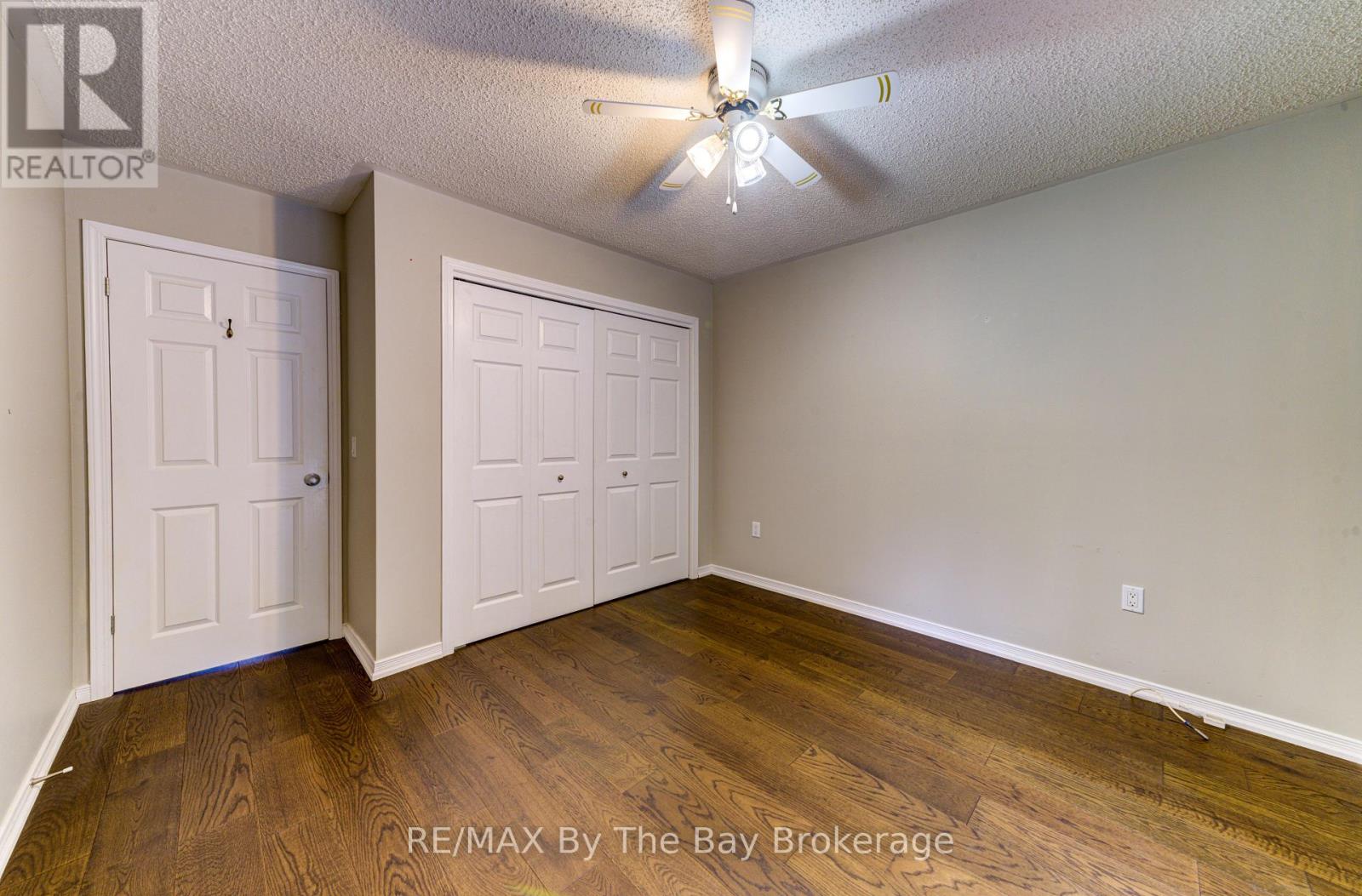 45 Indiana Avenue, Wasaga Beach, Ontario  L9Z 3A8 - Photo 26 - S12554862