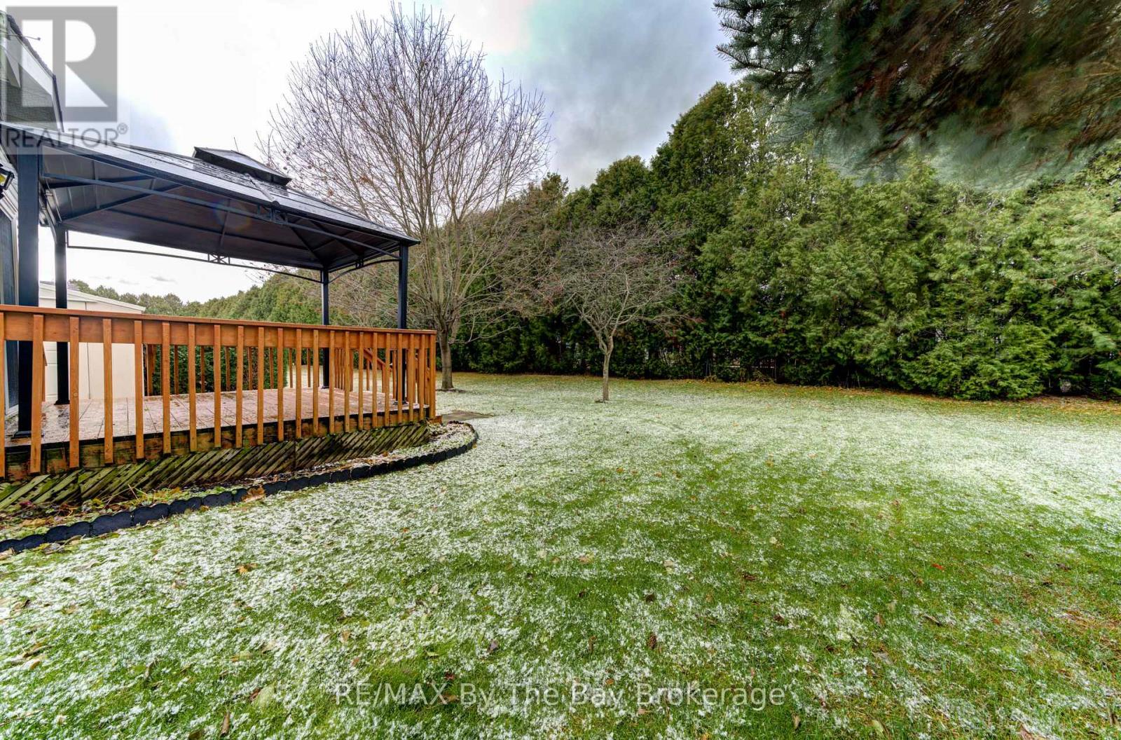 45 Indiana Avenue, Wasaga Beach, Ontario  L9Z 3A8 - Photo 35 - S12554862