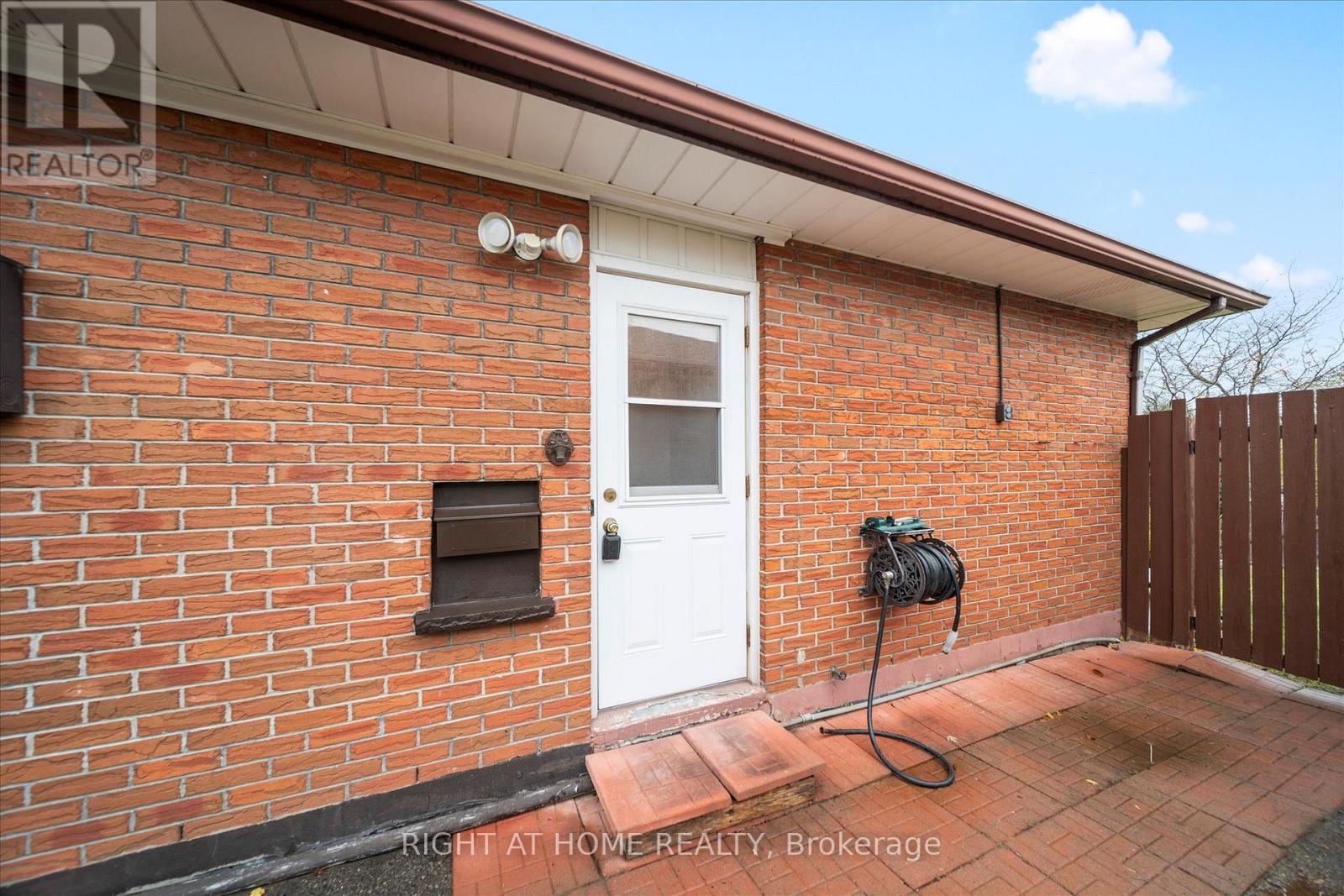 625 Central Park Boulevard N, Oshawa, Ontario  L1G 6A5 - Photo 21 - E12554672