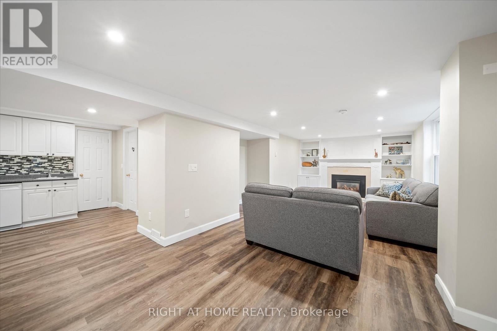 625 Central Park Boulevard N, Oshawa, Ontario  L1G 6A5 - Photo 23 - E12554672