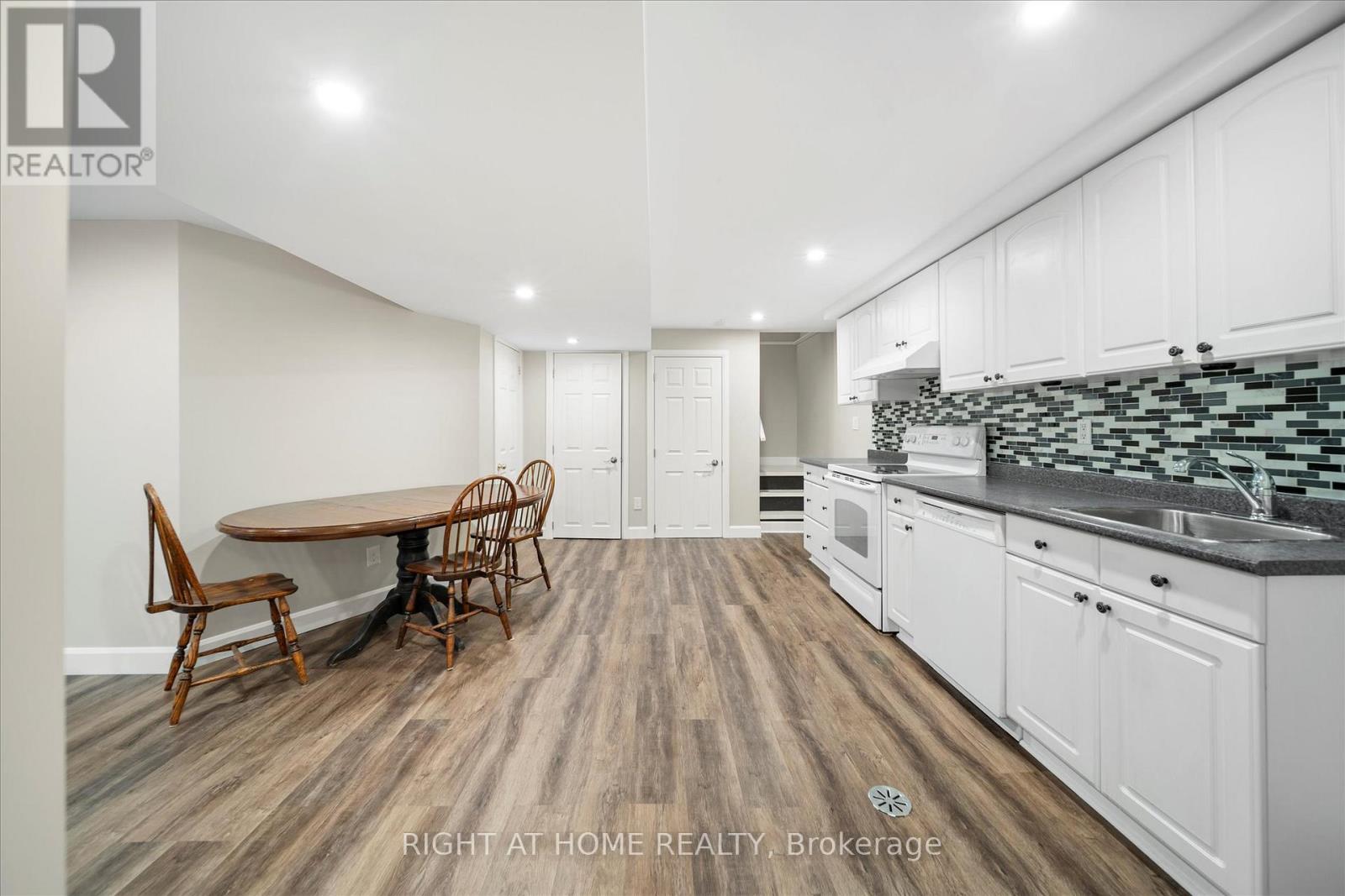 625 Central Park Boulevard N, Oshawa, Ontario  L1G 6A5 - Photo 29 - E12554672