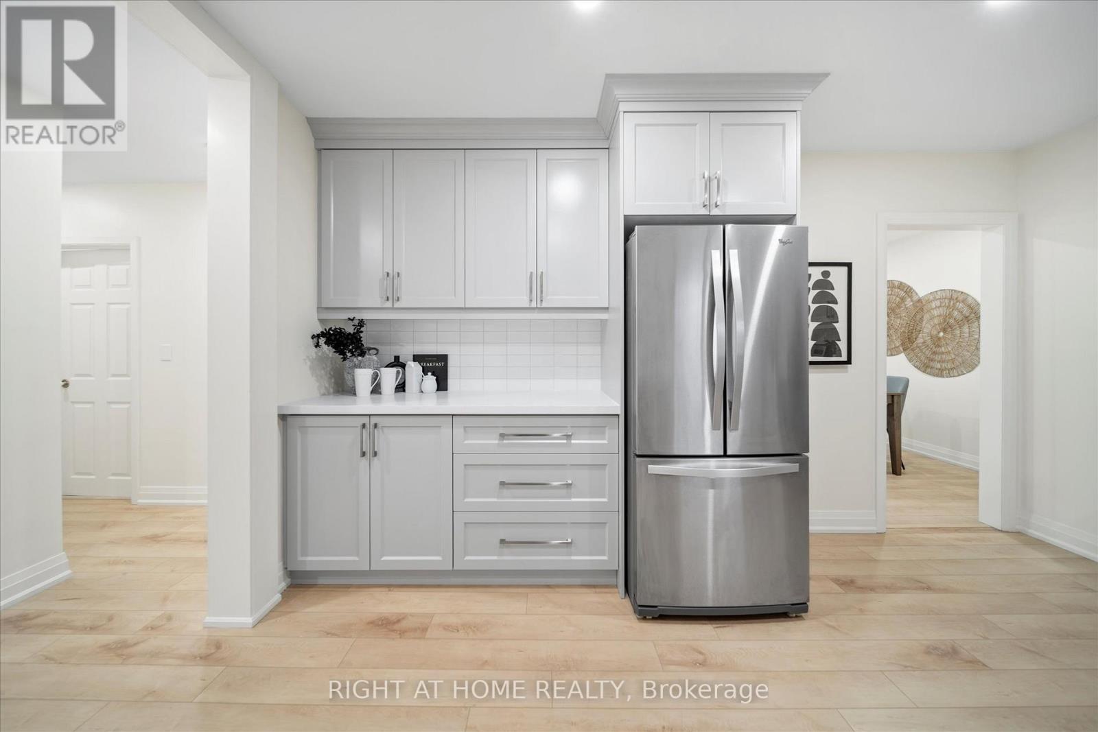 625 Central Park Boulevard N, Oshawa, Ontario  L1G 6A5 - Photo 6 - E12554672