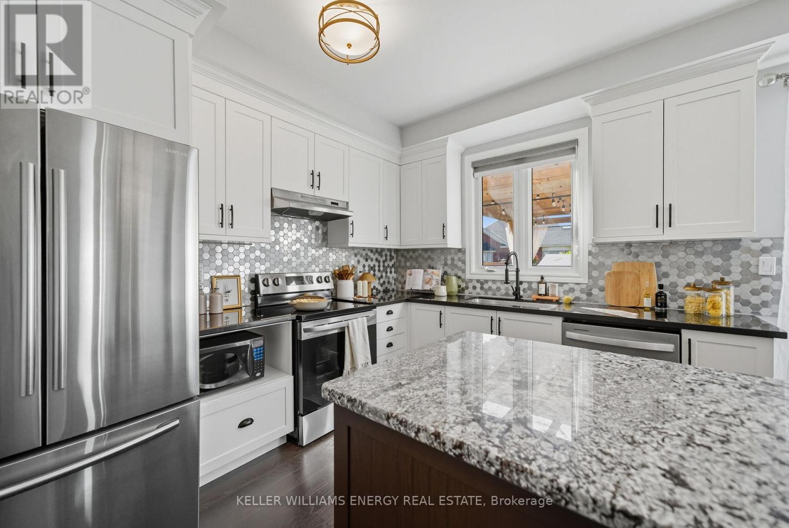 192 Varcoe Road, Clarington, Ontario  L1E 0J1 - Photo 6 - E12554906