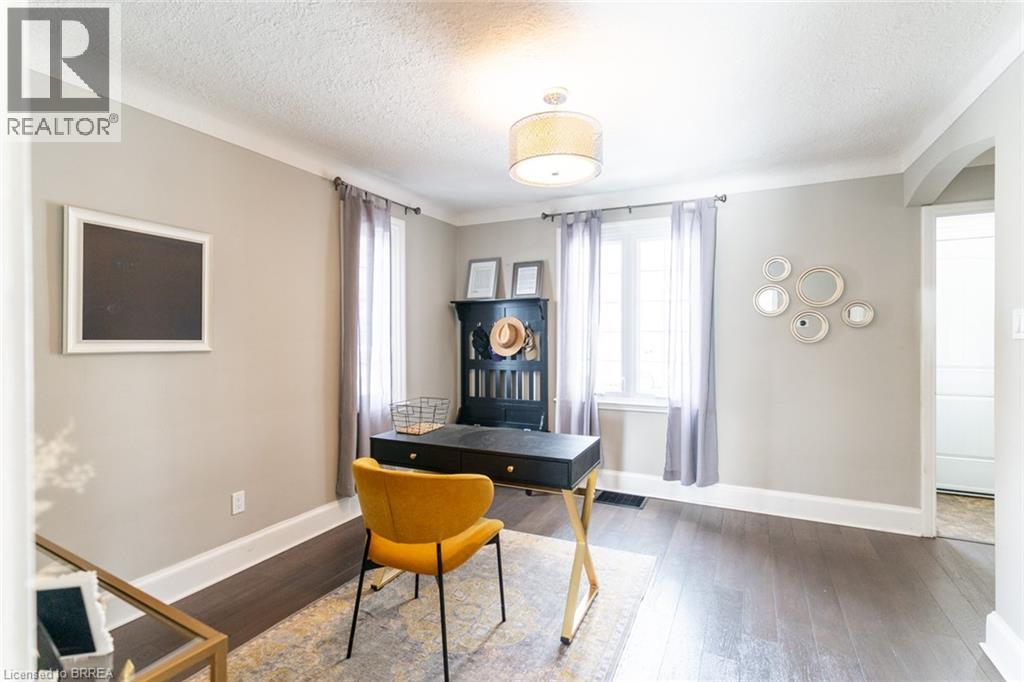 24 Lincoln Avenue, Brantford, Ontario N3T 4S4 - Photo 6 - 40787819