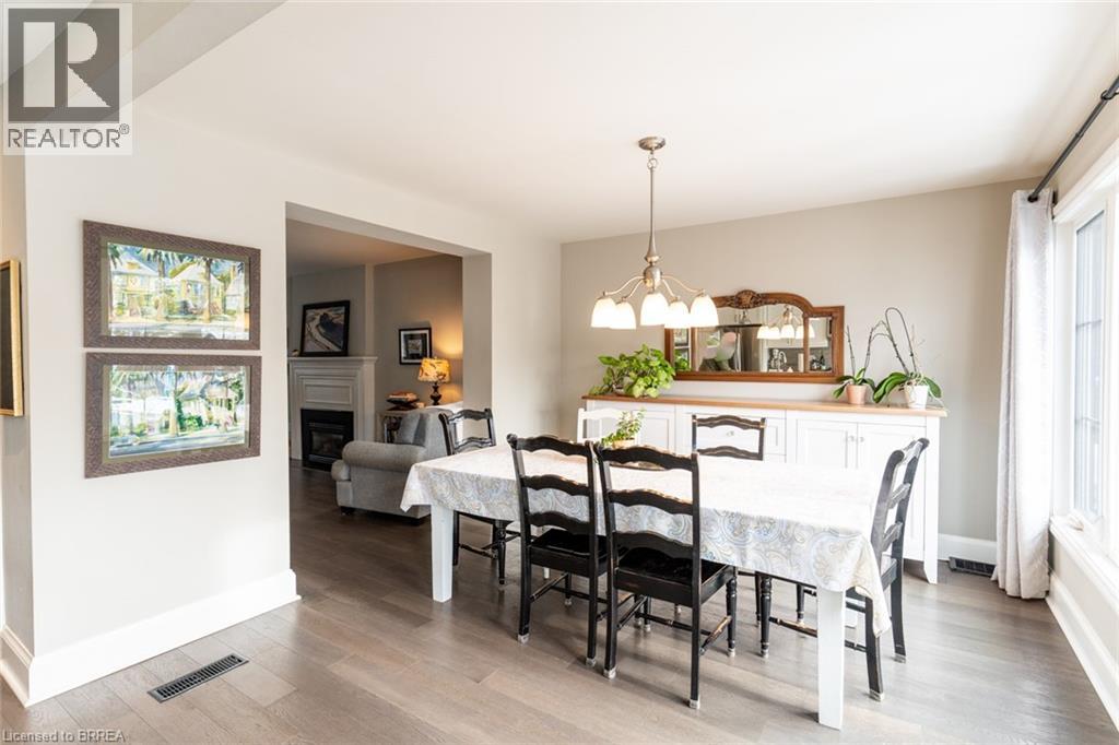 24 Lincoln Avenue, Brantford, Ontario N3T 4S4 - Photo 10 - 40787819