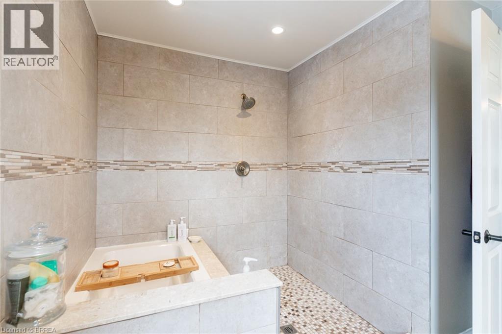 24 Lincoln Avenue, Brantford, Ontario N3T 4S4 - Photo 34 - 40787819