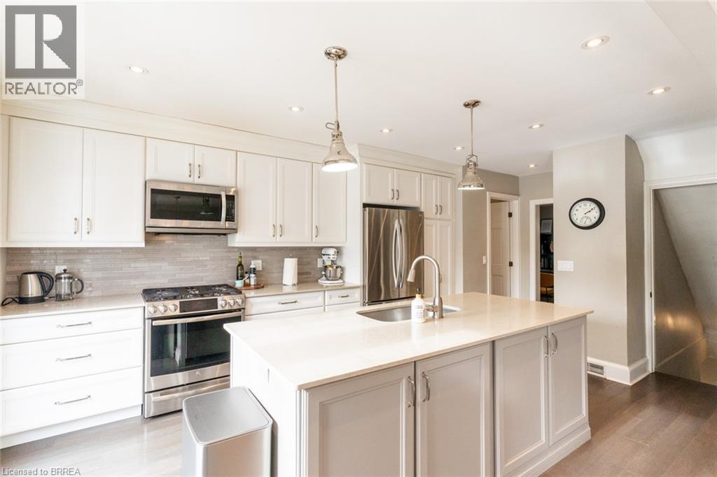 24 Lincoln Avenue, Brantford, Ontario N3T 4S4 - Photo 21 - 40787819