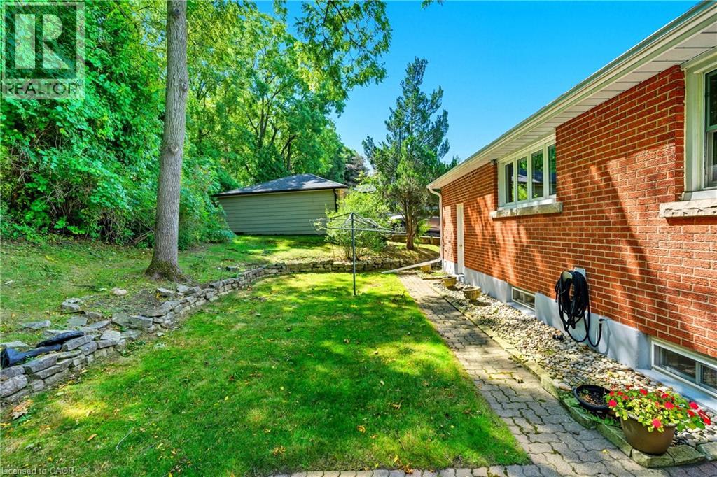 894 Bishop Place, Ancaster, Ontario  L9G 3E5 - Photo 30 - 40768783