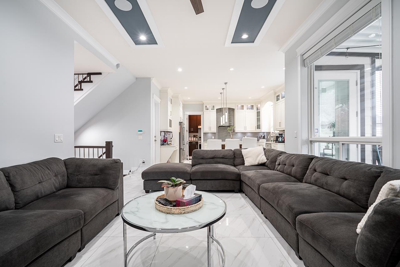 5832 140a Place, Surrey, British Columbia  V3X 0G7 - Photo 11 - R3068068