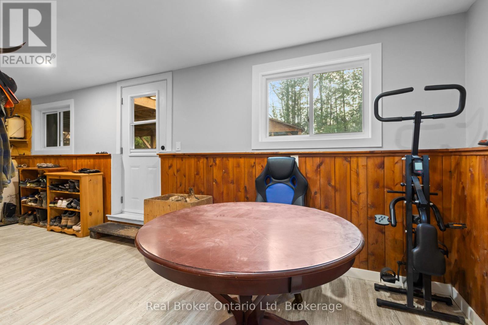 362120 Concession 16, Georgian Bluffs, Ontario  N0H 1P0 - Photo 36 - X12554738