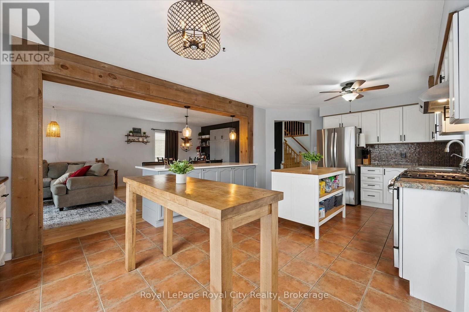 6 Berry Drive, Guelph, Ontario  N1C 1G8 - Photo 15 - X12554774