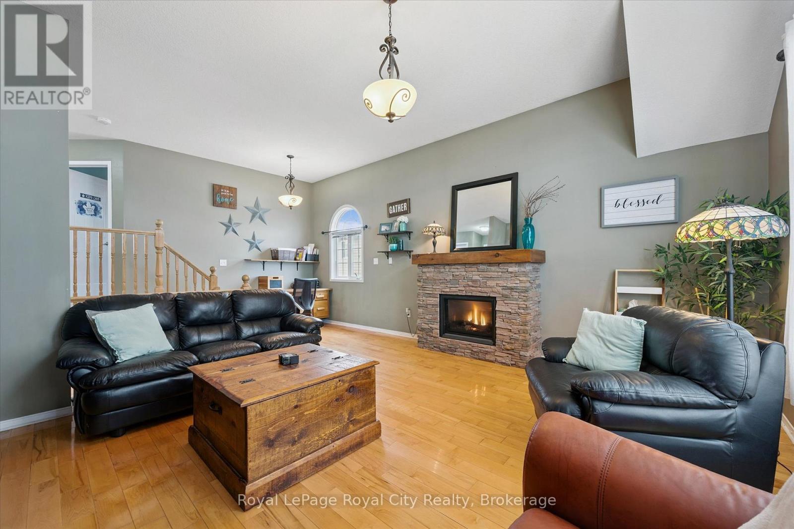 6 Berry Drive, Guelph, Ontario  N1C 1G8 - Photo 18 - X12554774