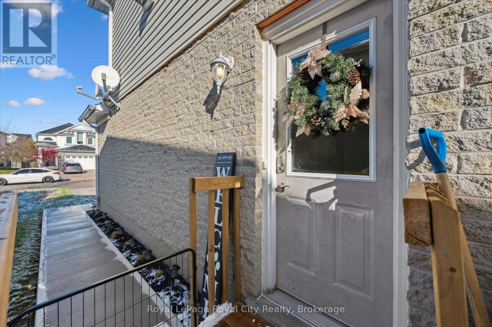 6 Berry Drive, Guelph, Ontario  N1C 1G8 - Photo 24 - X12554774