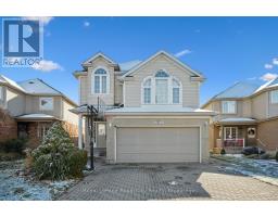 6 BERRY DRIVE, Guelph, Ontario