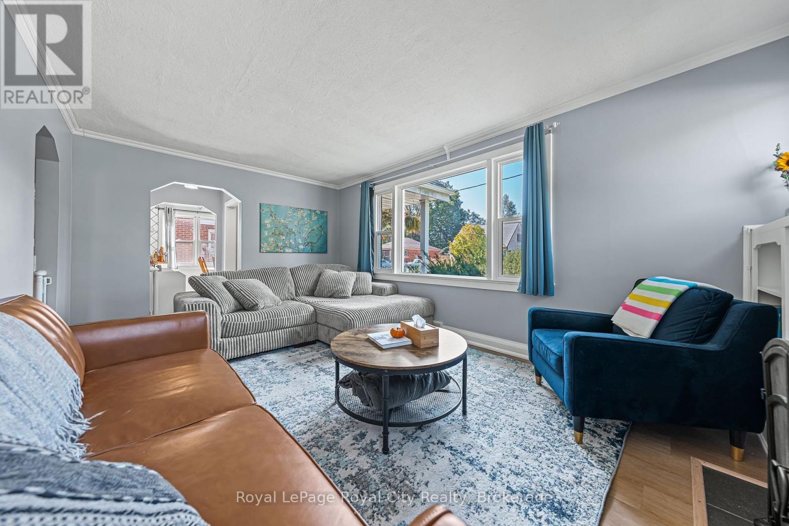 15 Dudhope Avenue, Cambridge, Ontario  N1R 4T2 - Photo 7 - X12554868