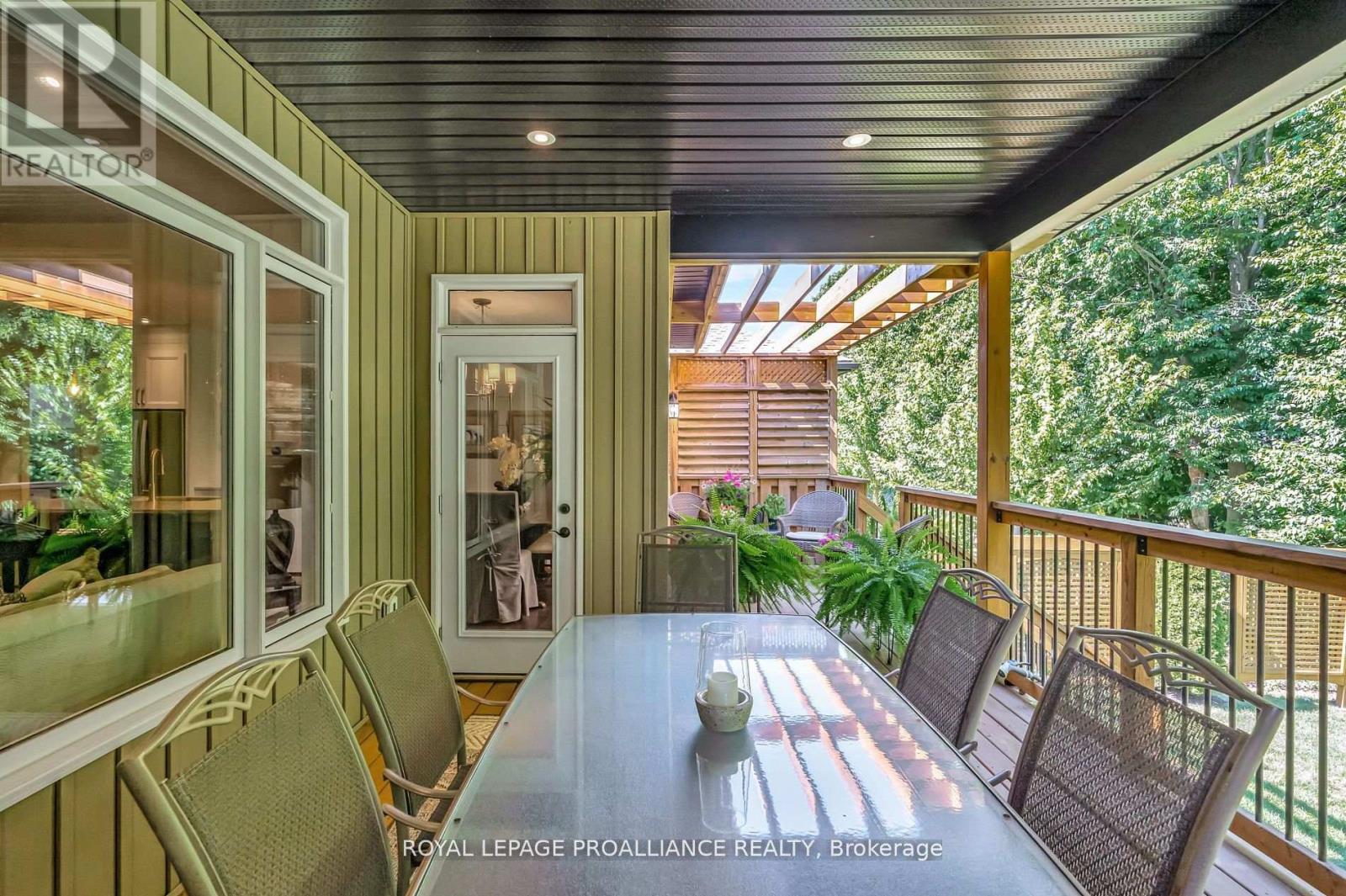 27 Autumn Grove, Quinte West, Ontario K8V 0G9 - Photo 49 - X12554708