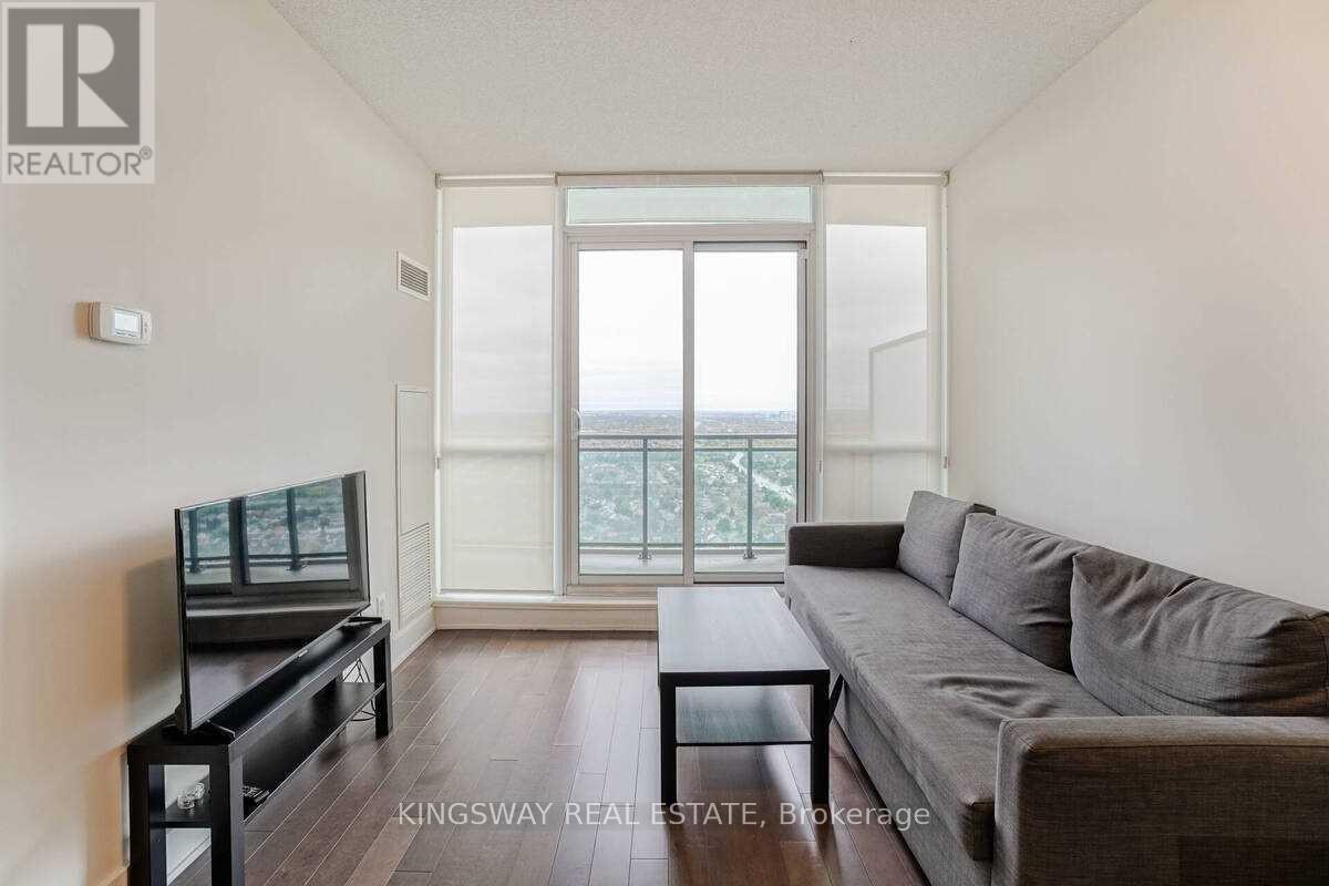 Lph4 - 4099 Brickstone Mews, Mississauga, Ontario  L5B 0G2 - Photo 4 - W12554510