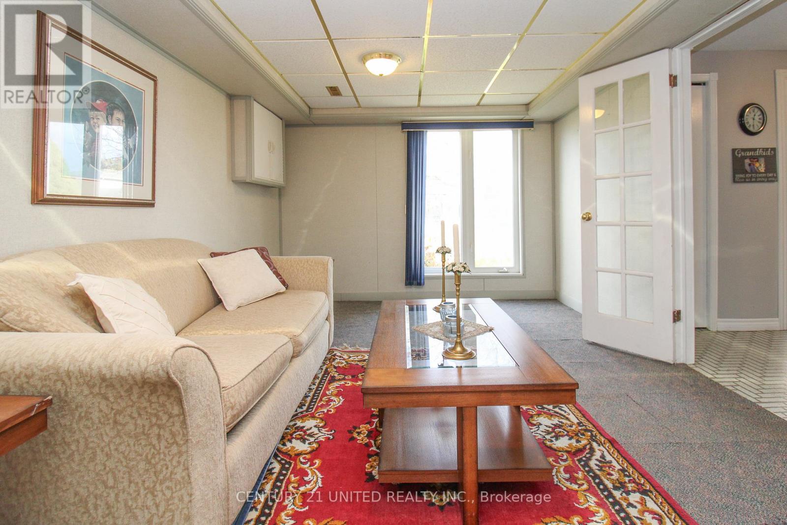 2130 Meadowview Road, Peterborough, Ontario  K9L 1S4 - Photo 28 - X12554770