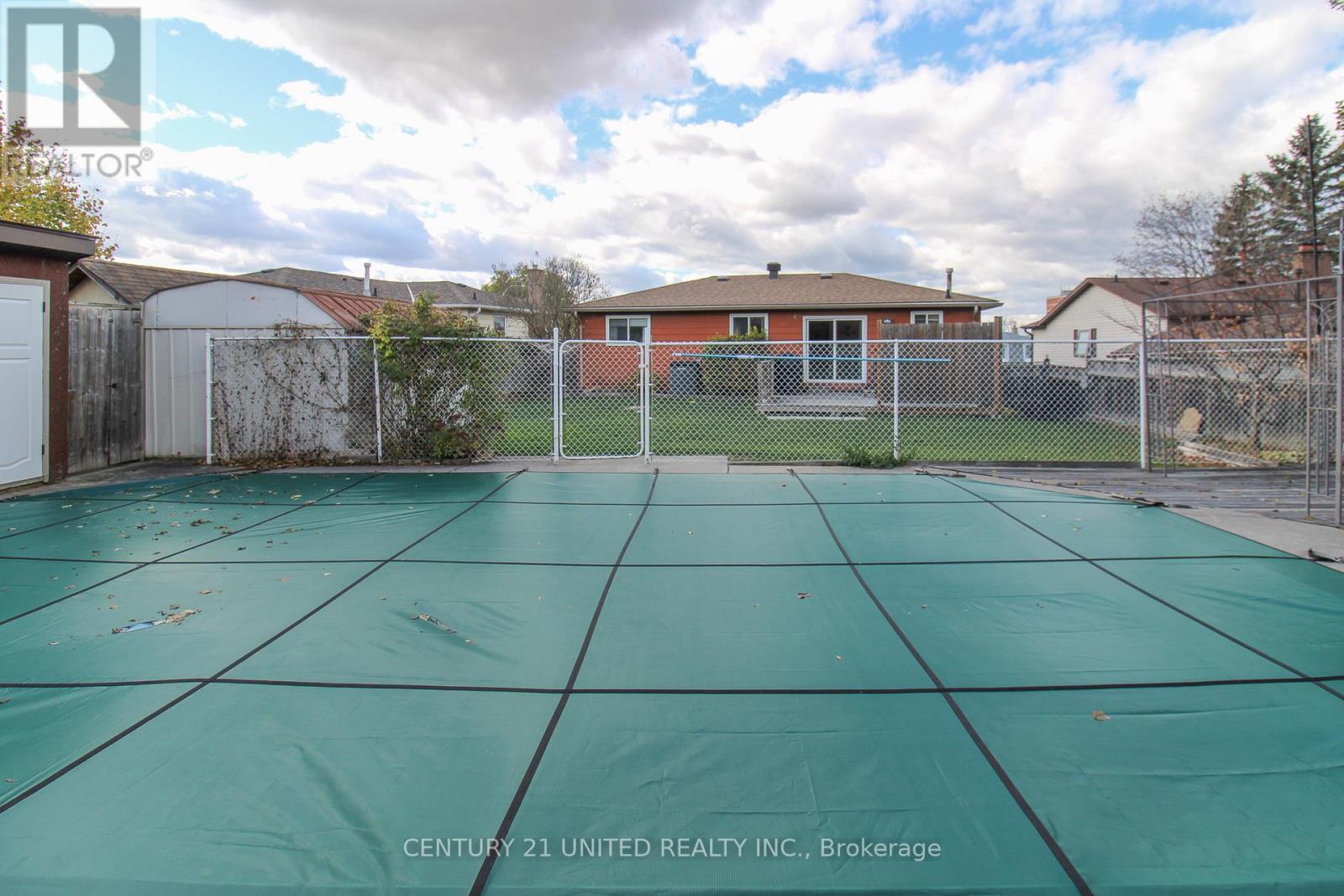 2130 Meadowview Road, Peterborough, Ontario  K9L 1S4 - Photo 35 - X12554770