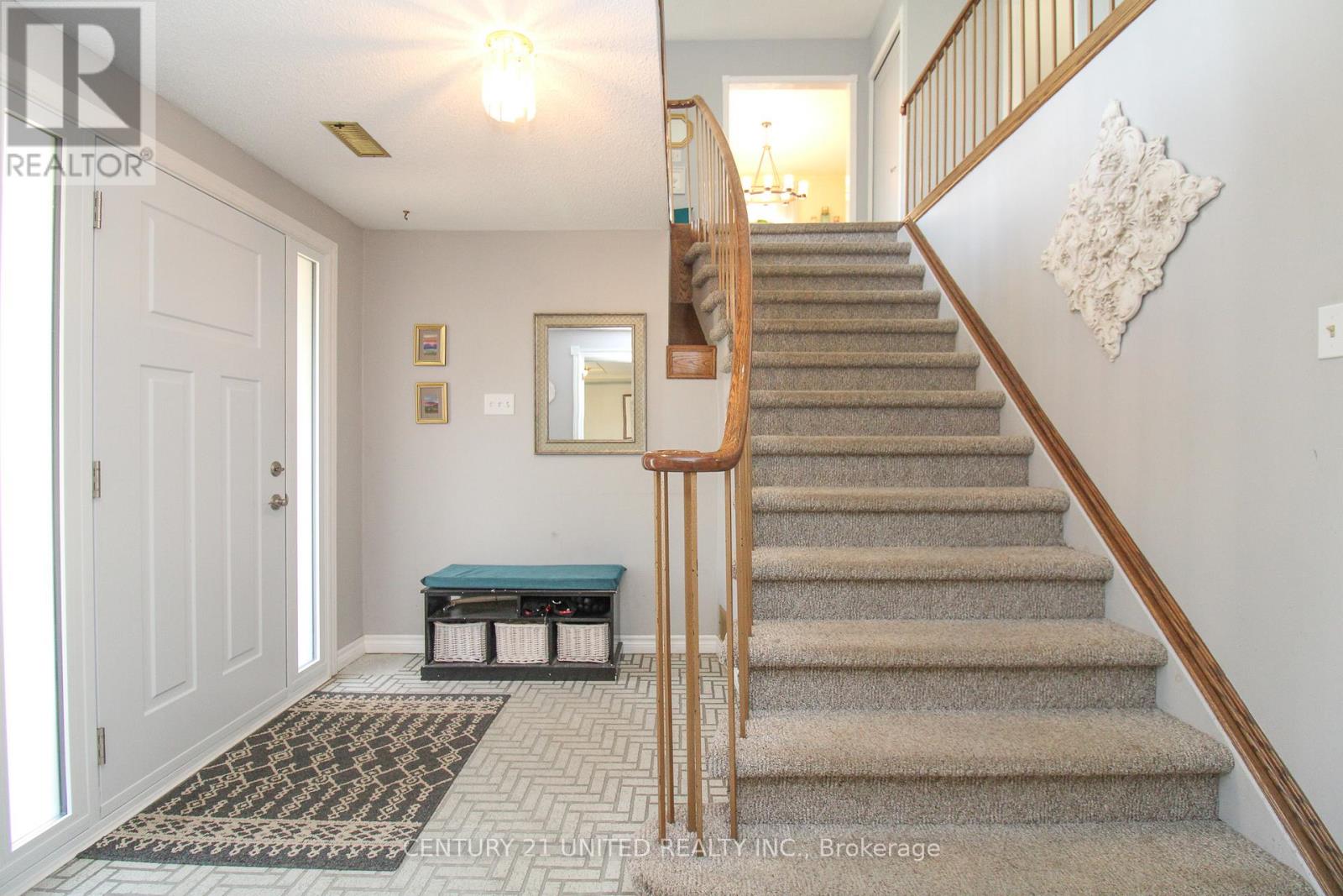 2130 Meadowview Road, Peterborough, Ontario  K9L 1S4 - Photo 6 - X12554770