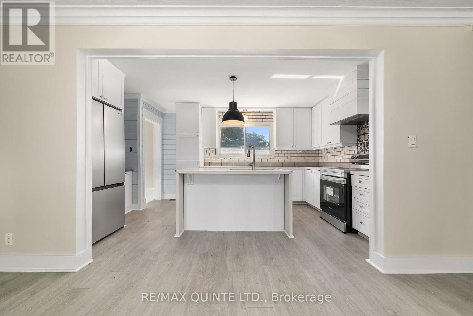 236 Mcgill Street, Quinte West, Ontario  K8V 3K6 - Photo 10 - X12554788