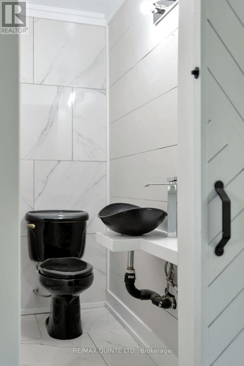 236 Mcgill Street, Quinte West, Ontario  K8V 3K6 - Photo 17 - X12554788