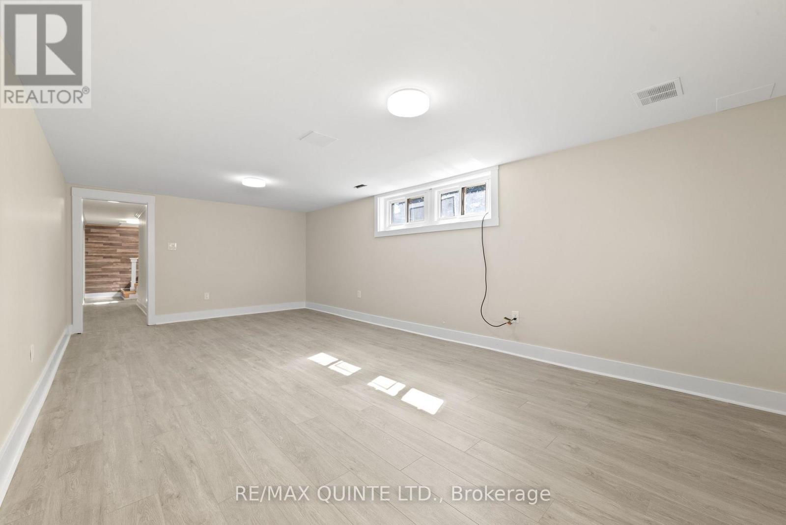 236 Mcgill Street, Quinte West, Ontario  K8V 3K6 - Photo 31 - X12554788