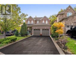 114 RUSSELL STREET, Halton Hills, Ontario