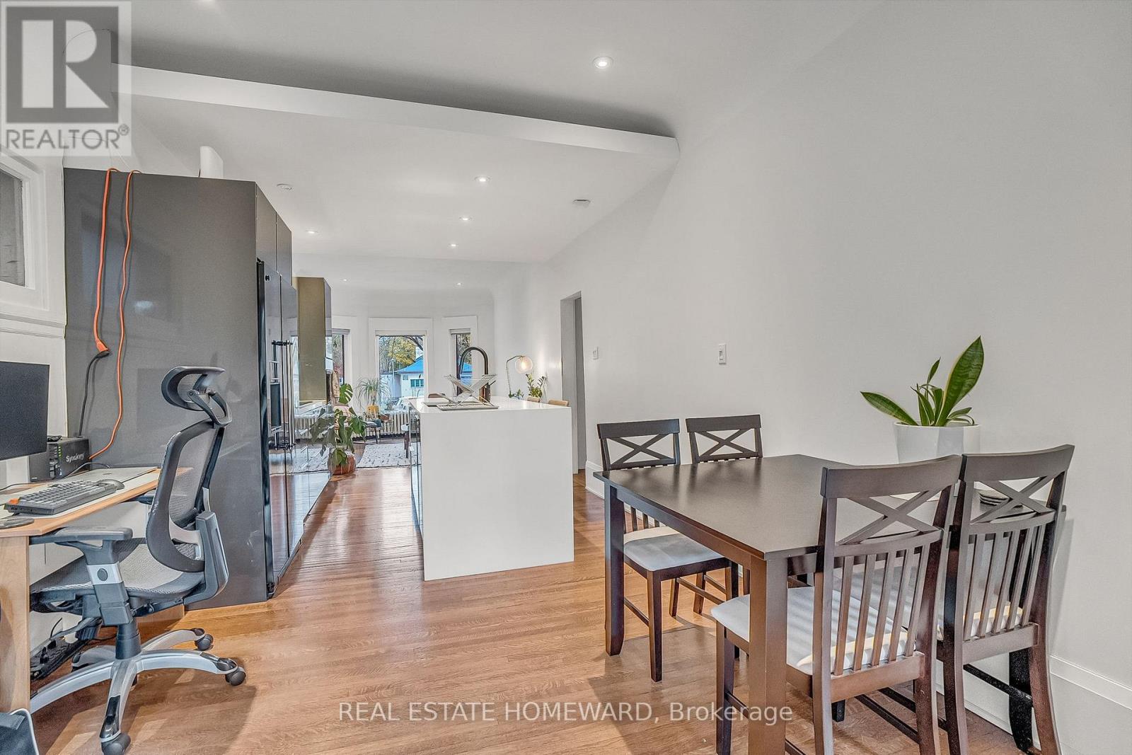 272 Keele Street, Toronto, Ontario  M6P 2K4 - Photo 10 - W12554552