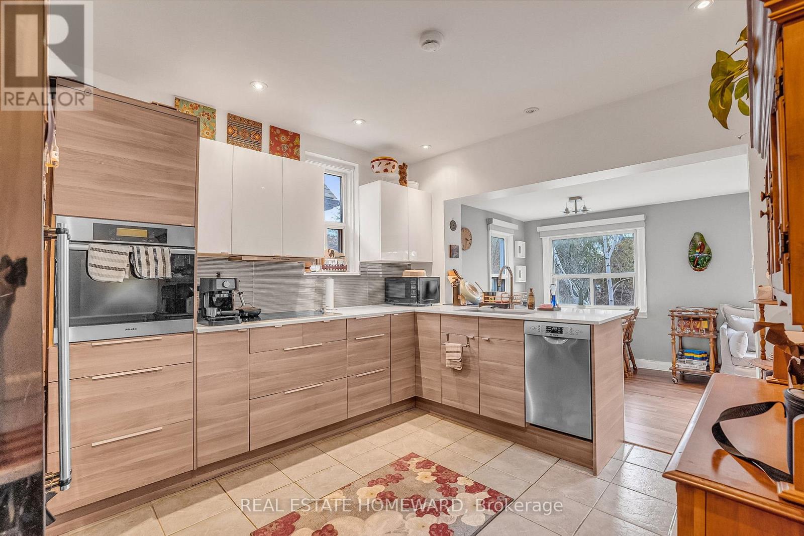 272 Keele Street, Toronto, Ontario  M6P 2K4 - Photo 17 - W12554552