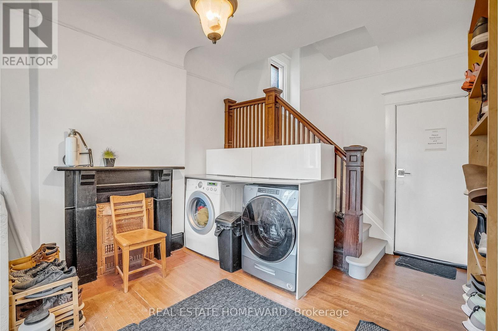 272 Keele Street, Toronto, Ontario  M6P 2K4 - Photo 4 - W12554552