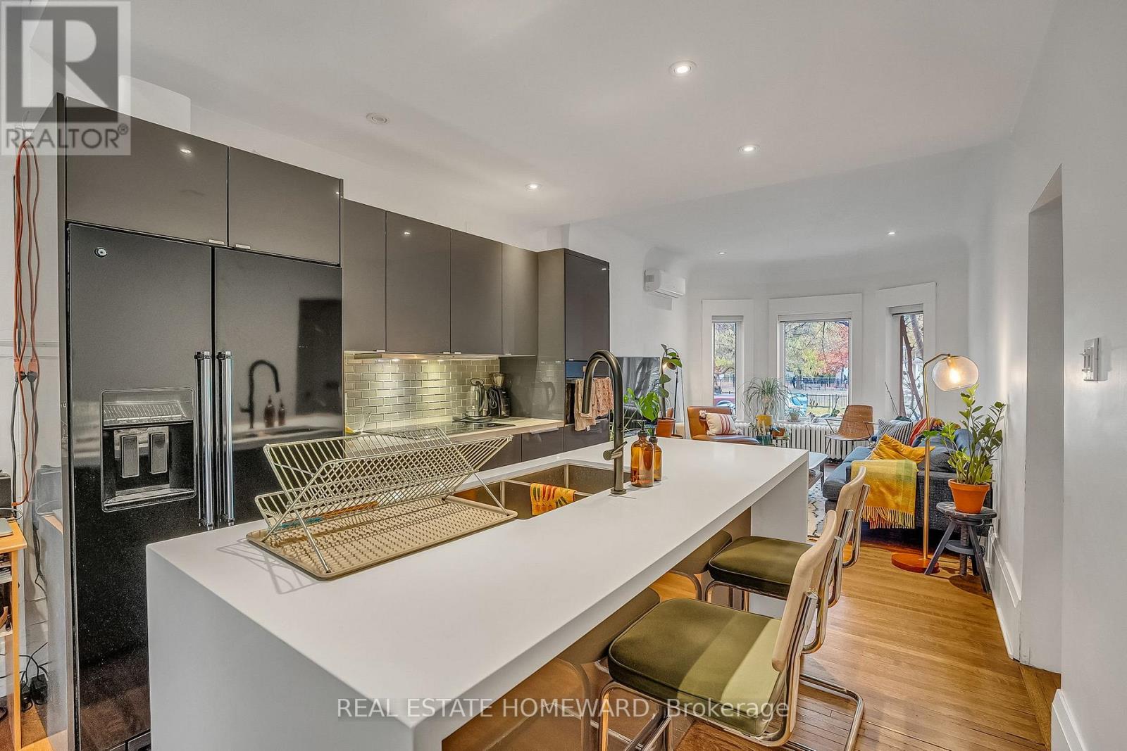 272 Keele Street, Toronto, Ontario  M6P 2K4 - Photo 8 - W12554552