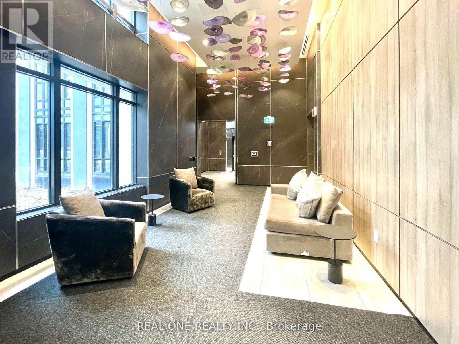 733 - 5 Mabelle Avenue, Toronto, Ontario  M9A 0C8 - Photo 2 - W12554582