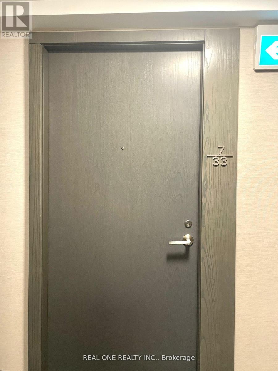 733 - 5 Mabelle Avenue, Toronto, Ontario  M9A 0C8 - Photo 5 - W12554582