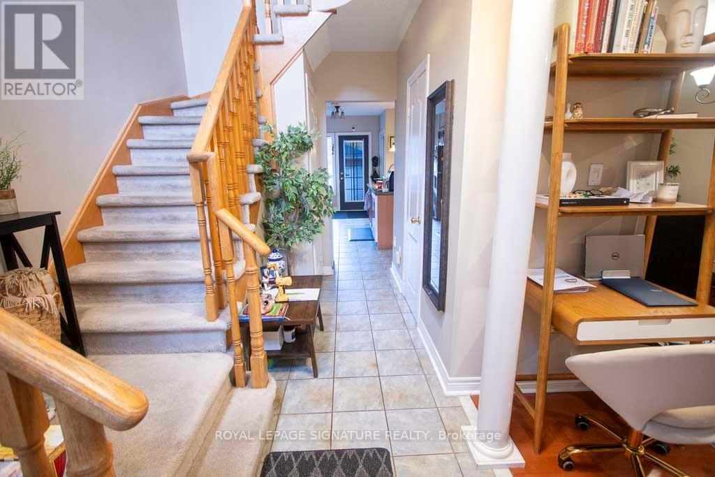 1253 Brillinger Street, Oakville, Ontario  L6M 3T2 - Photo 10 - W12554590