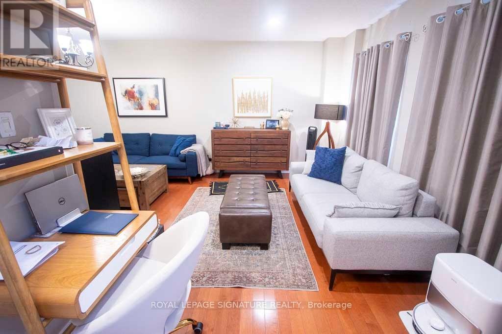 1253 Brillinger Street, Oakville, Ontario  L6M 3T2 - Photo 5 - W12554590