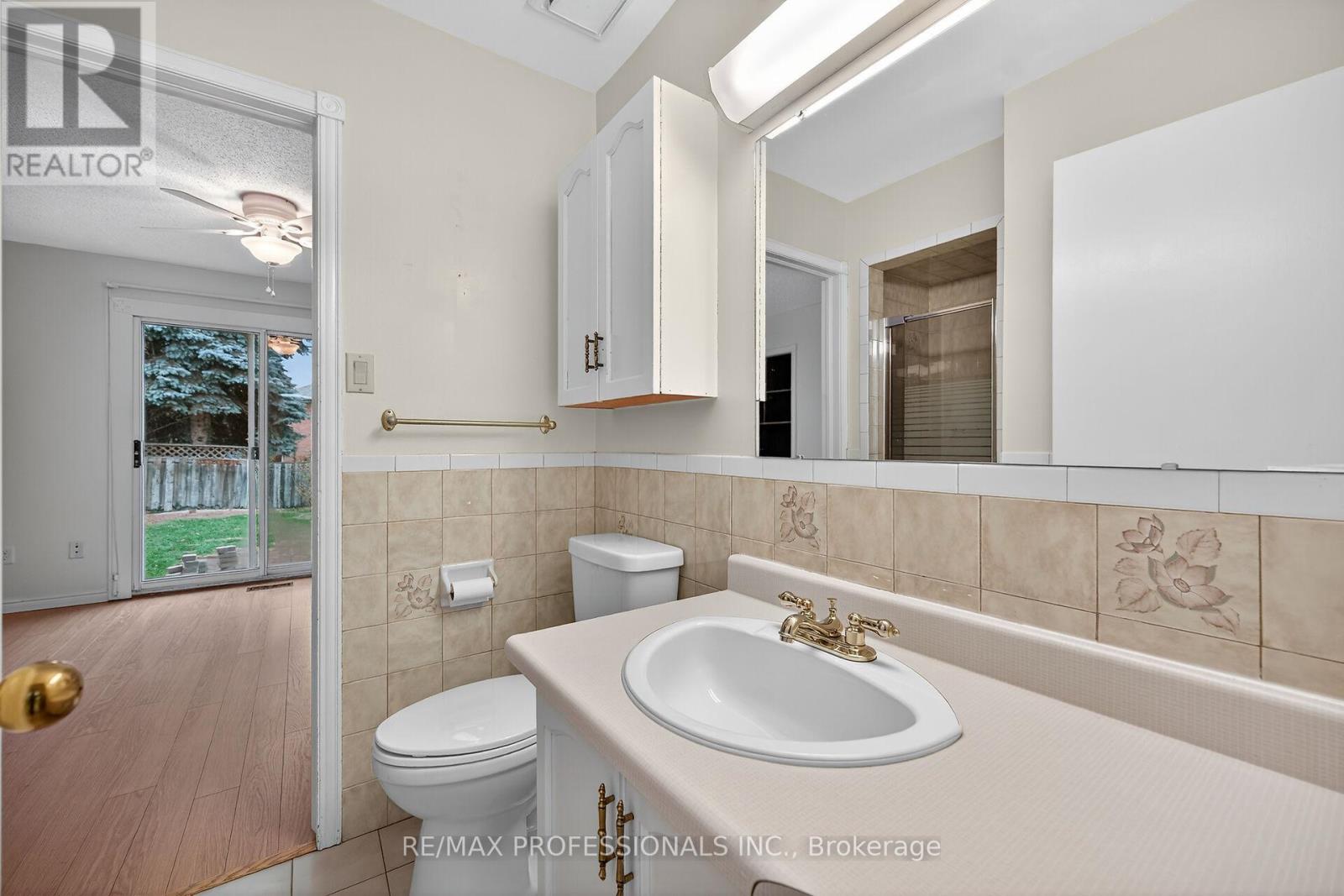 1262 Nathaniel Crescent, Burlington, Ontario  L7S 2B1 - Photo 30 - W12554608