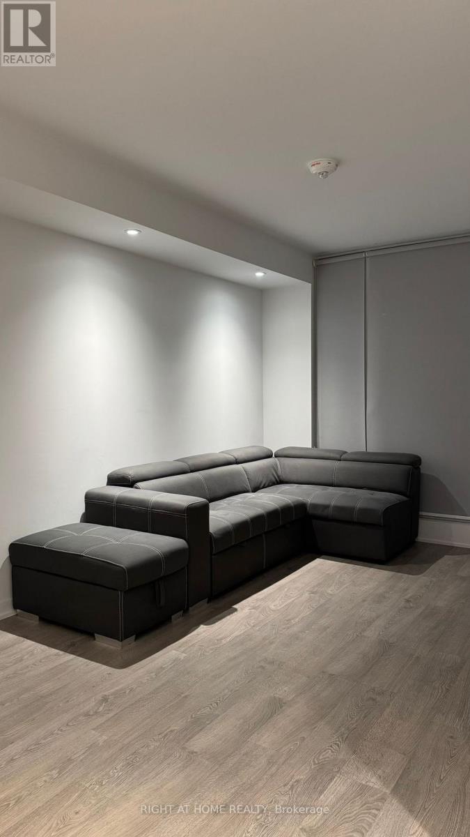 #1705 - 1928 Lake Shore Boulevard, Toronto, Ontario N6S 0B1 - Photo 11 - W12554642