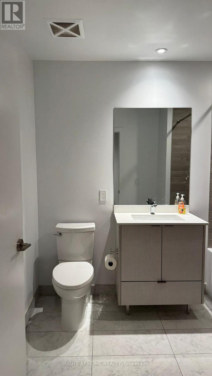 #1705 - 1928 Lake Shore Boulevard, Toronto, Ontario N6S 0B1 - Photo 15 - W12554642