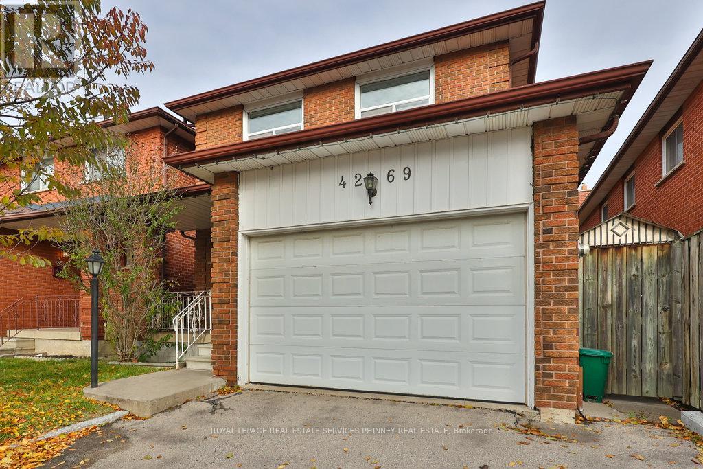 4269 POLTAVA CRESCENT, Mississauga, Ontario