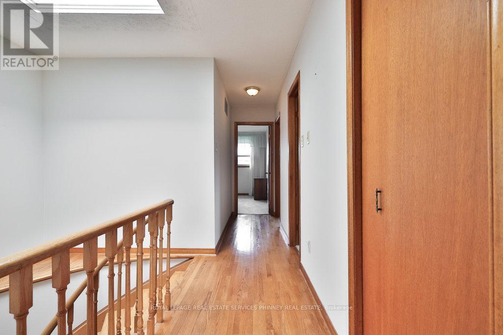 4269 Poltava Crescent, Mississauga, Ontario  L4W 3B9 - Photo 19 - W12554654