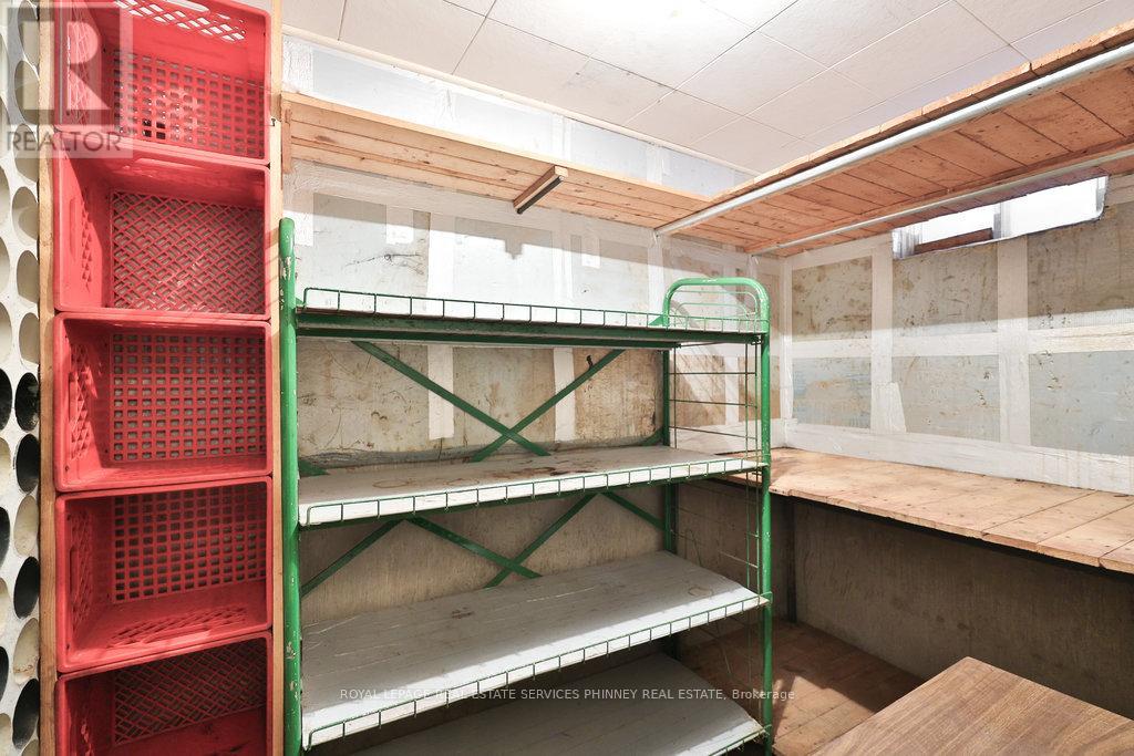 4269 Poltava Crescent, Mississauga, Ontario  L4W 3B9 - Photo 33 - W12554654