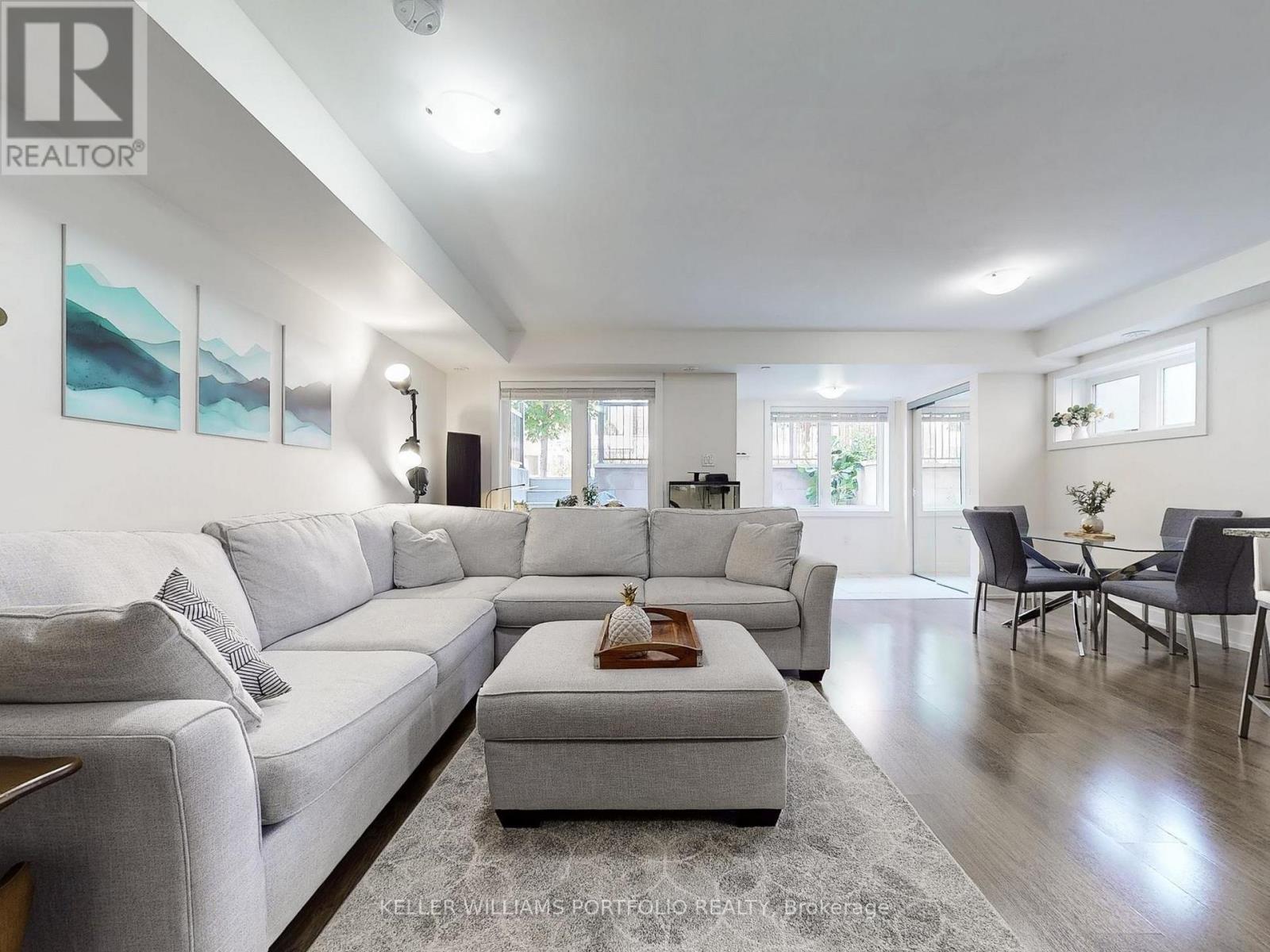 212 - 252 Royal York Road, Toronto, Ontario  M8V 1Y8 - Photo 2 - W12554664