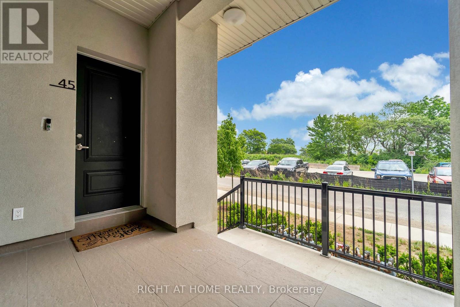 45 - 65 Armdale Road E, Mississauga, Ontario  L4Z 0C7 - Photo 4 - W12554668