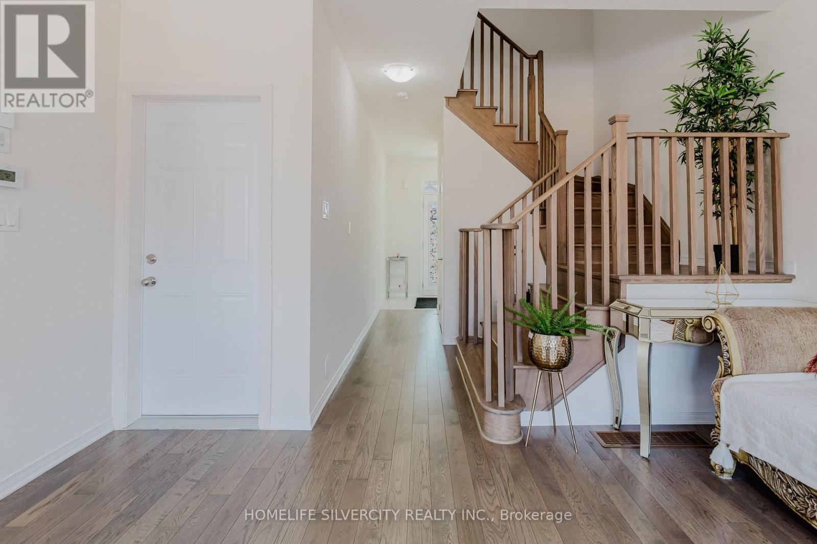 256 Bedrock Drive, Hamilton, Ontario  L8J 0M2 - Photo 8 - X12554516