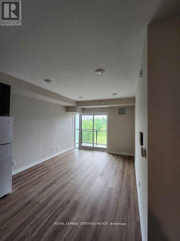 328 - 50 Herrick Avenue, St. Catharines, Ontario  L2P 0G3 - Photo 3 - X12554518