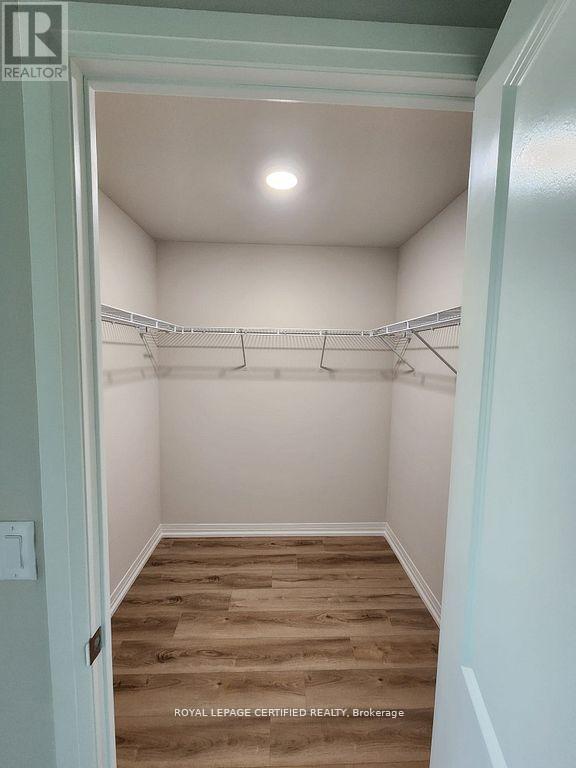 328 - 50 Herrick Avenue, St. Catharines, Ontario  L2P 0G3 - Photo 6 - X12554518