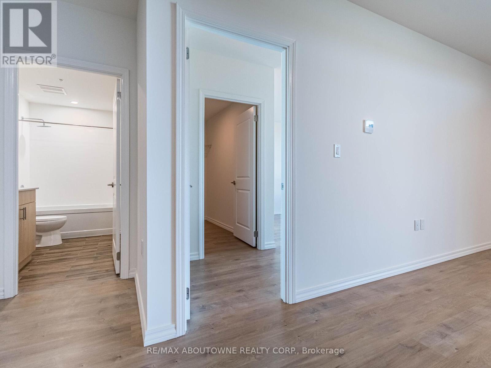 401 - 1098 Paisley Road, Guelph, Ontario  N1K 0E3 - Photo 26 - X12554560