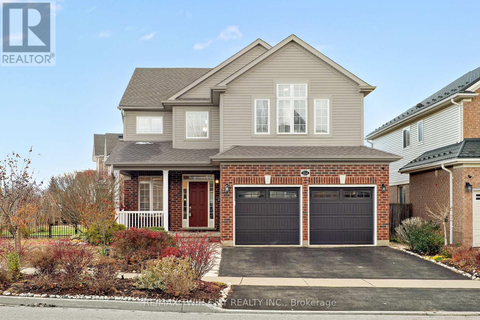 224 RIDGEMERE COURT, Kitchener, Ontario